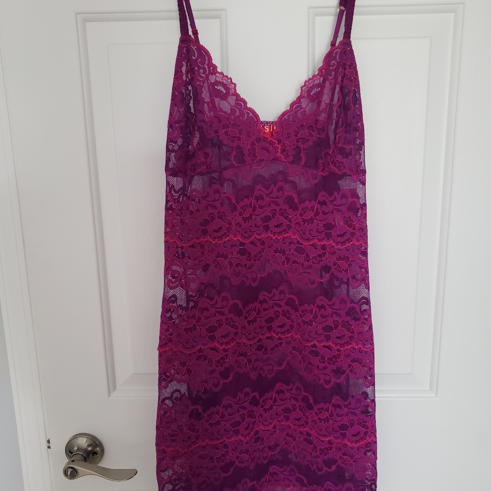Josie lace chemise